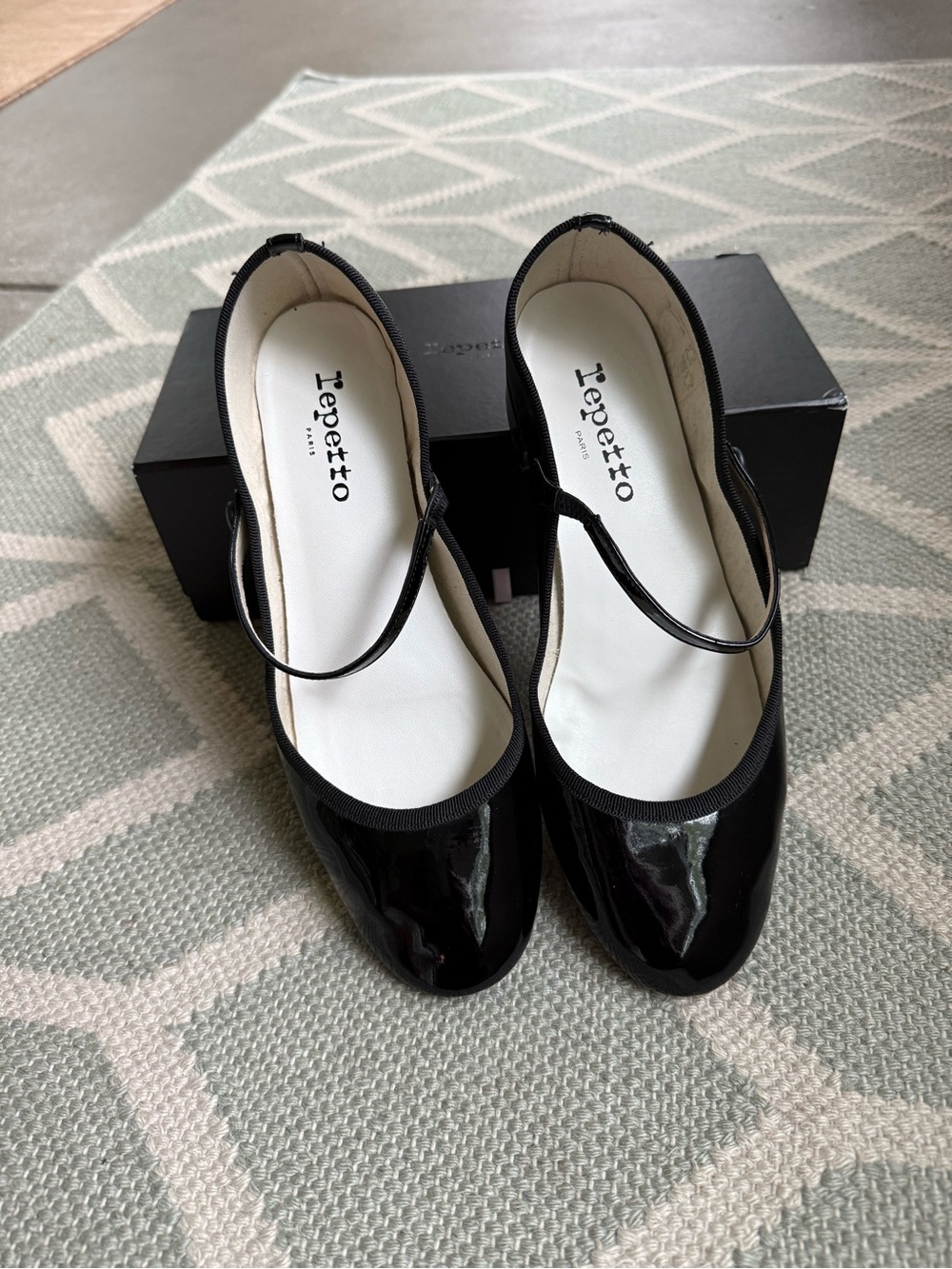 Repetto Black Patent Leather Rose Mary Jane Ballet Shoes